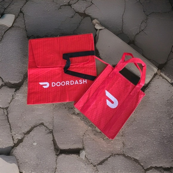 Doordash Other - Set Of 2 Doordash Delivery Bag And Pizza Bag Insulated